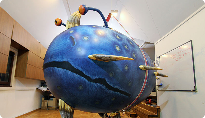 Alien-RC-Blimp
